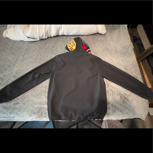 A bathing Ape jacket from Japan Shibuya - Picture 2 of 7